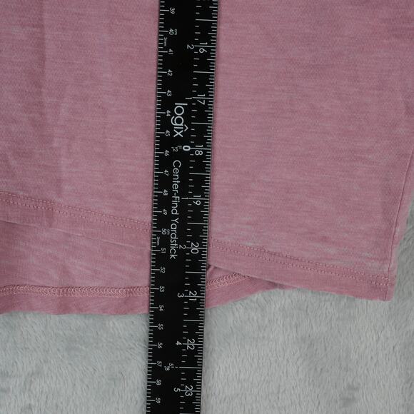 Ariat Flowy Francesca Top Nostalgia Rose Oversized Fit Split Neck Shark Bite Hem - Picture 10 of 10